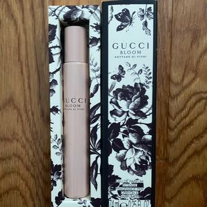GUCCI BLOOM Roller Ball 0.25 OZ